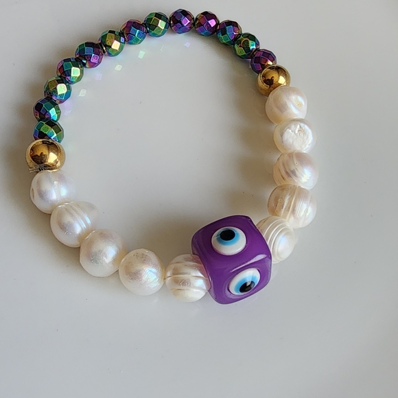 Multicolor Evil Eye Beaded Bracelet - Picture 4 of 4